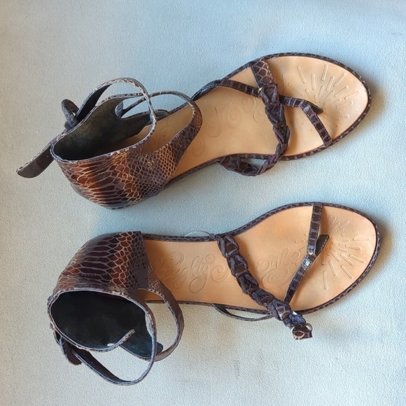 Naughty Monkey Women's Gladis was Here Sandal Size 8 1/2 M Chocolate Leather - Picture 2 of 11